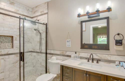 15 Mi to Pigeon River Rafting Newly Built Cabin! - Foto 17