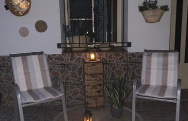 Casa Enric , con zona infantil, piscina y parking privado - Foto 7