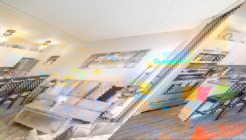 Partial Ocean View Condo with 2 Beds and Parking - Photo 1, Primary image