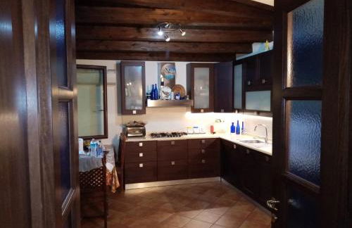 Brezza di mare appartamento in Villa con giardino e spiaggia ,casa vacanze al mare - Foto 24