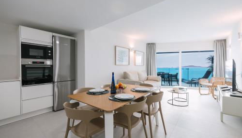 Blue Balcony Suites by Airnest - Foto 1