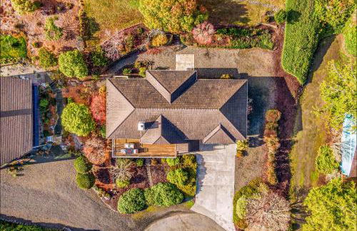 Spacious 3BR3BA with Spectacular Water Views - Foto 21