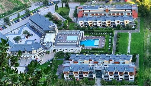 Garda Lake Aloha Apartments - Photo 1