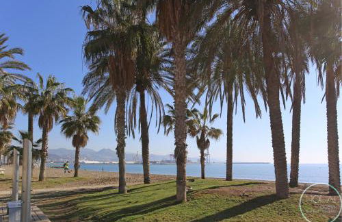 Ático con terraza y vistas, parking gratuito - Foto 15