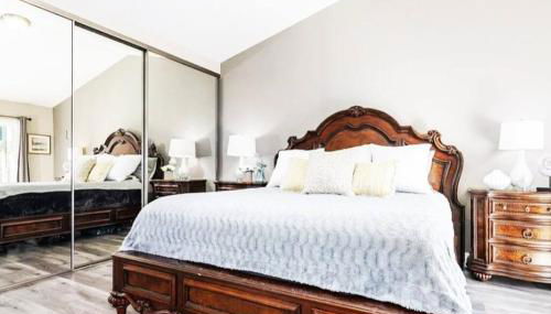 Stunning Modern Home King Bed Pool Jacuzzi Fire pit - Photo 5