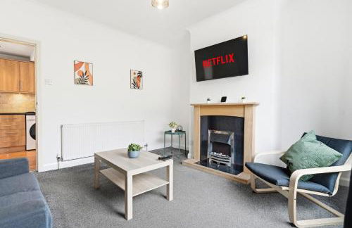 Ideal for Contractors Off-Street Parking Fast Wi-Fi - Foto 25