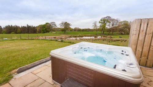 2 Eden at Williamscraig Holiday Cottages - Foto 1