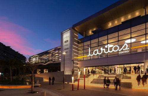 Designer and Quiet Studio 5 min to Maria Zambrano Station and 15 min walk to Beach - Foto 25