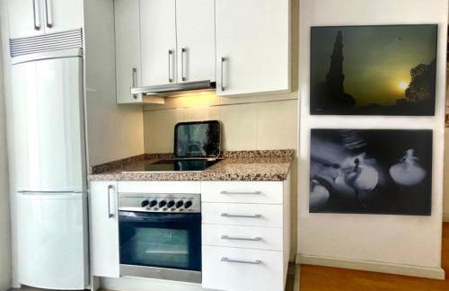 Maravilloso apartamento céntrico de 70m2, jardín propio 40m2 con piscina para niños y parking opcional - Foto 17