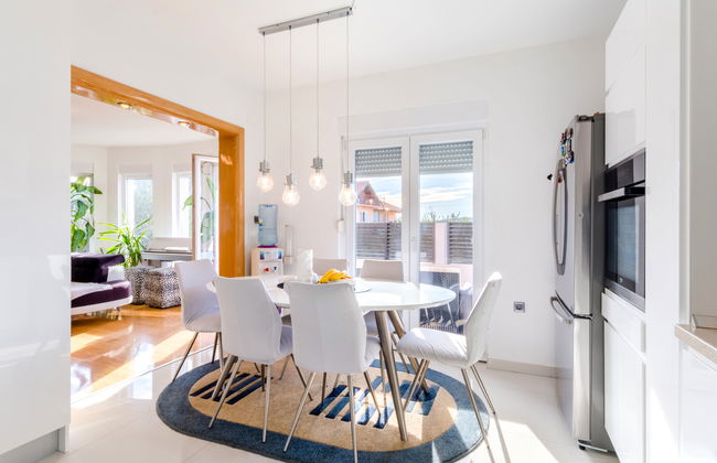 Queen Ahn with heated pool - Foto 2