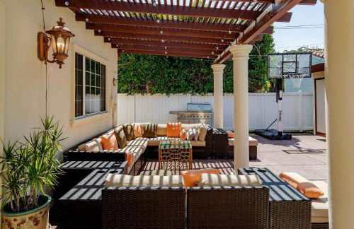 Cozy Home with Pool and Jacuzzi Minutes from Universal Studios - Foto 47