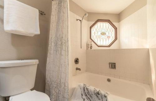 PNW Contemporary Retreat near Lake Sammamish - Foto 13