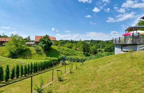 Nice Home In Zadoborje - Foto 22