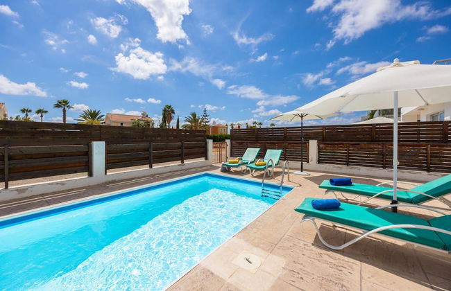 Villa Coral Bay 7 in Peyia - Foto 3