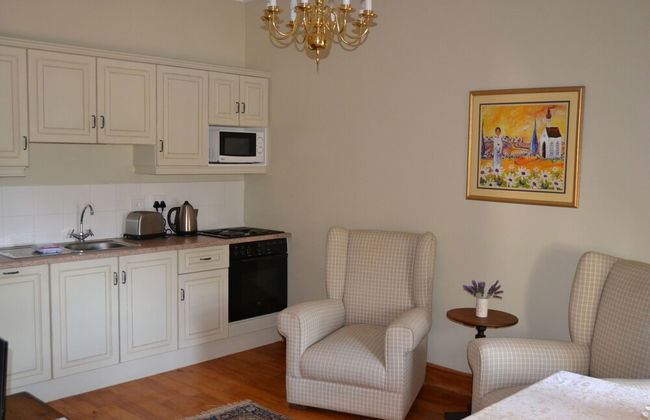 Berluda Farmhouse & Cottages - Photo 33