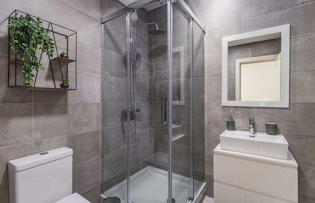 Duque Flat - AC & Balcony by LovelyStay - Foto 64