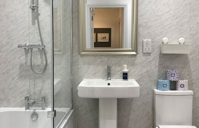 Stylish Modern 3-bed House nr Manchester City ctr - Foto 21