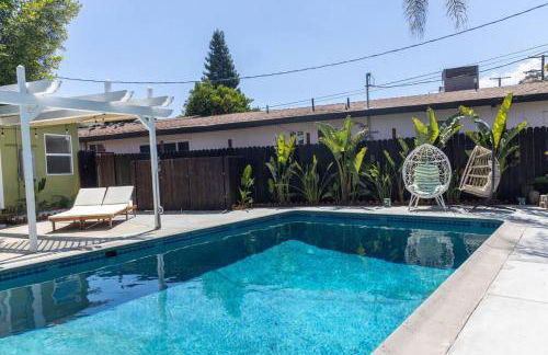 Villa La Verde - Newly Designed 4BR Villa with Pool & Guesthouse by Topanga - Foto 42