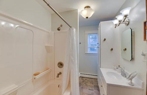 Lovely Hammondsport Home, Walk to Keuka Lake! - Foto 17