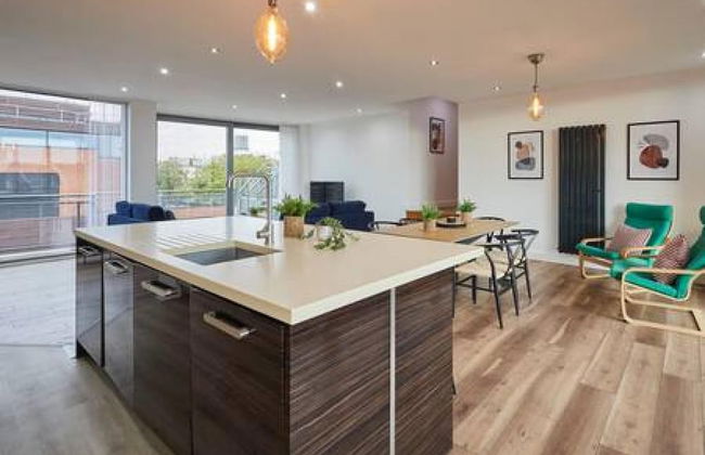 Host Stay The Knight Street Penthouse II - Foto 9