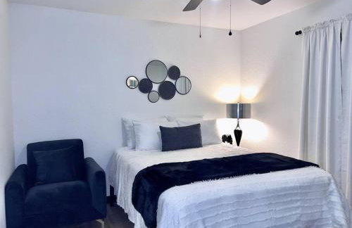 Chic & Cozy 2 bedroom - 1 bathroom - RATED BEST - Foto 32