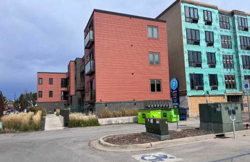 Modern Downtown Condo - Foto 16