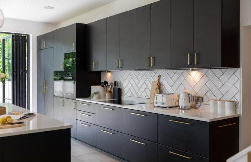 Verdant Rise - Contemporary Country Retreat - Foto 21