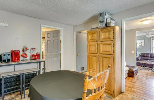 3 Mi to Dtwn Fort Wayne Home with Deck and Yard! - Foto 13