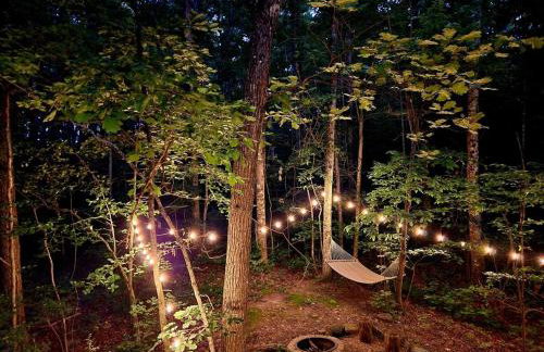 Serenity Escape Treehouse on 14 acres near Little River Canyon - Foto 8