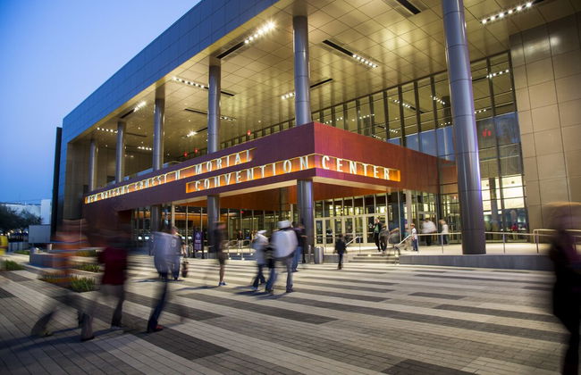 Vibrant Uptown Condos - Foto 37