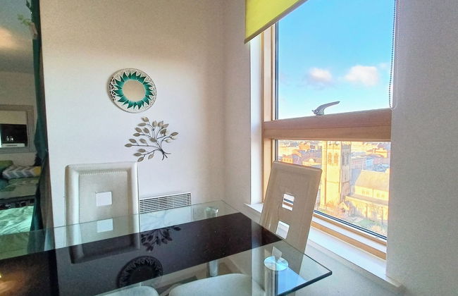 1 Bed Flat - Sleeps 5 - Pets - Garden - Parking - Foto 11