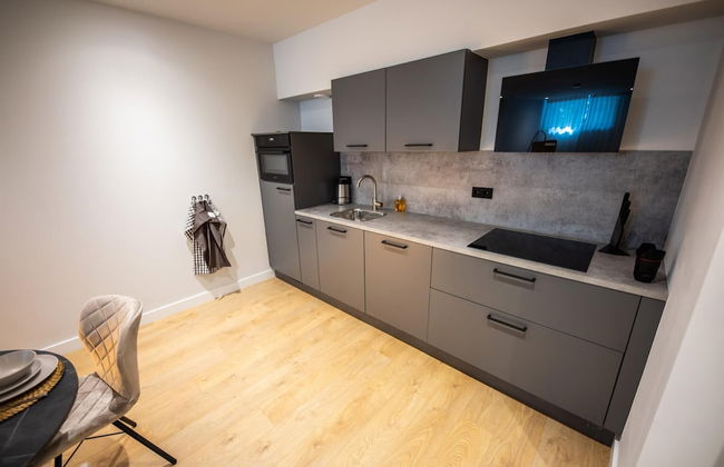 Souterrain 2BR Serviced Apartment - Photo 44