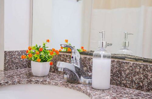 Modern 2BD - CDT - Gym, Pool, Parking - Sleep 8 - Foto 45