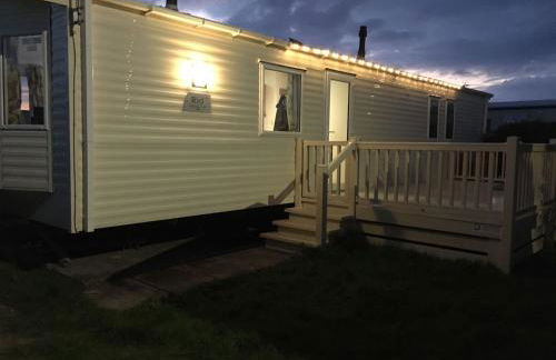 Two x 6 Berth static caravan on Lyons Robin Hood Rhyl North wales - Photo 53
