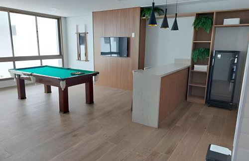 OÁSIS AZUL: Vista Mar no Vibrante Rio Vermelho! - Foto 24