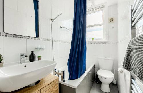 Cosy flat with free parking near London hotspots - Foto 5