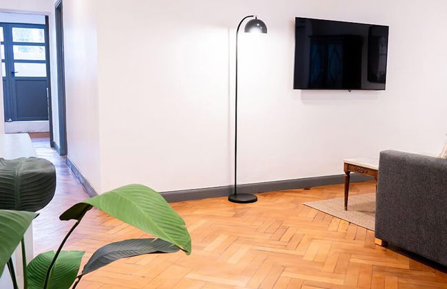 Moreno 820 by DOT Suites - Photo 31