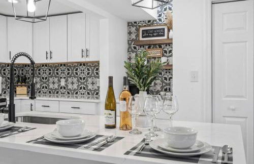 Newly Renovated Modern Farmhouse - Foto 17