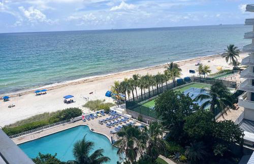 Oceanfront Luxury Renovated Resort Getaway! - Foto 16