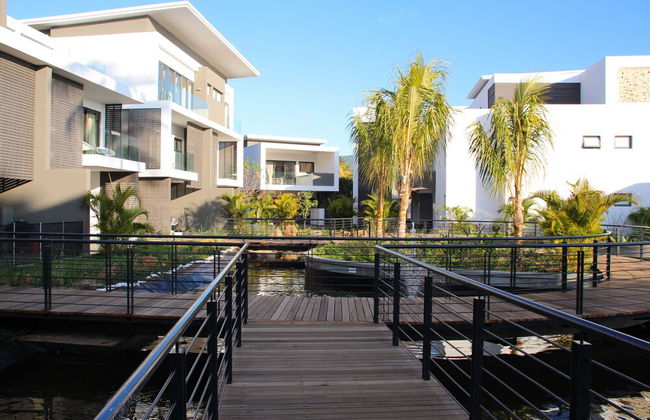 Latitude Luxury Seafront Apartments - Foto 59