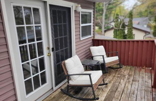 Seven Oaks at Bass Lake - Lakefront Getaway! - Foto 8