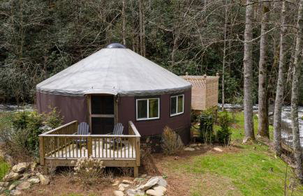 Otter Creek Luxury Yurt - Creekside Glamping with Private Hot Tub - Foto 5