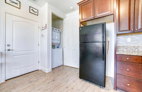 WWII Aviation-Themed Apt in Sparks Near Parks! - Foto 13