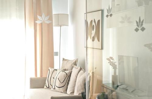 AZZ Sevilla Torre de la Plata Apartamentos - Photo 144