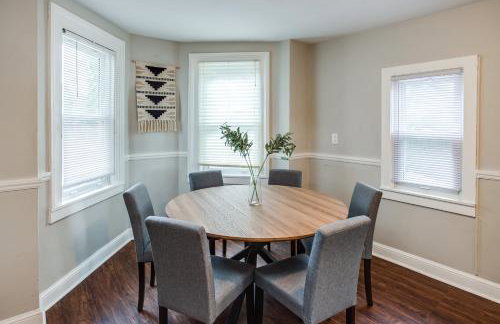 3BR Home with In-Unit Laundry Parking and Sound Bar - Foto 31