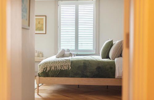 Central Whitchurch - Lowcross House Guest Bedroom 3 - Foto 8