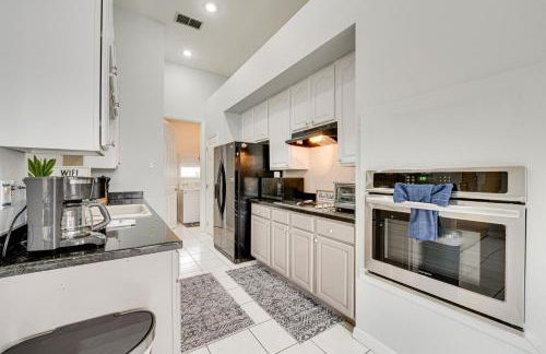 Game Room, Pool and Spa Disney Area Getaway! - Foto 3