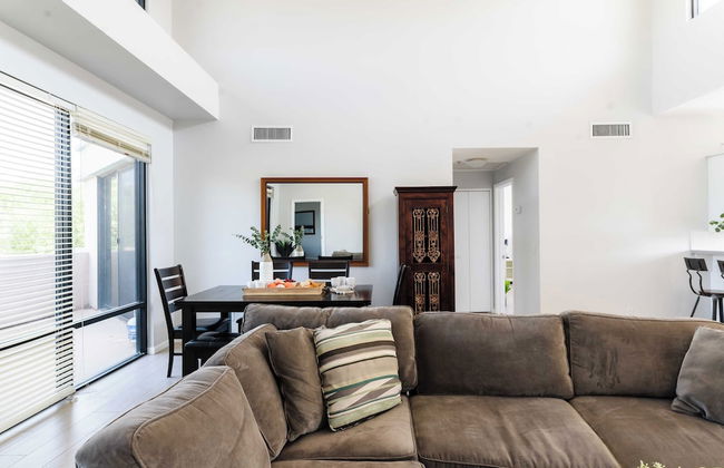 Ivory II By Avantstay Gorgeous Spacious Home w/ Views Close To Old Town - Photo 6