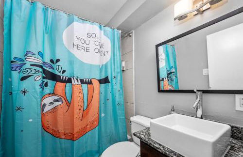 1BR Apt with Fully Equipped Kitchen Close to Major Attractions - Foto 2