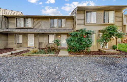 Harbor Ridge - Lakefront Retreat, Great Views, Pool and Dock Access! - Foto 8